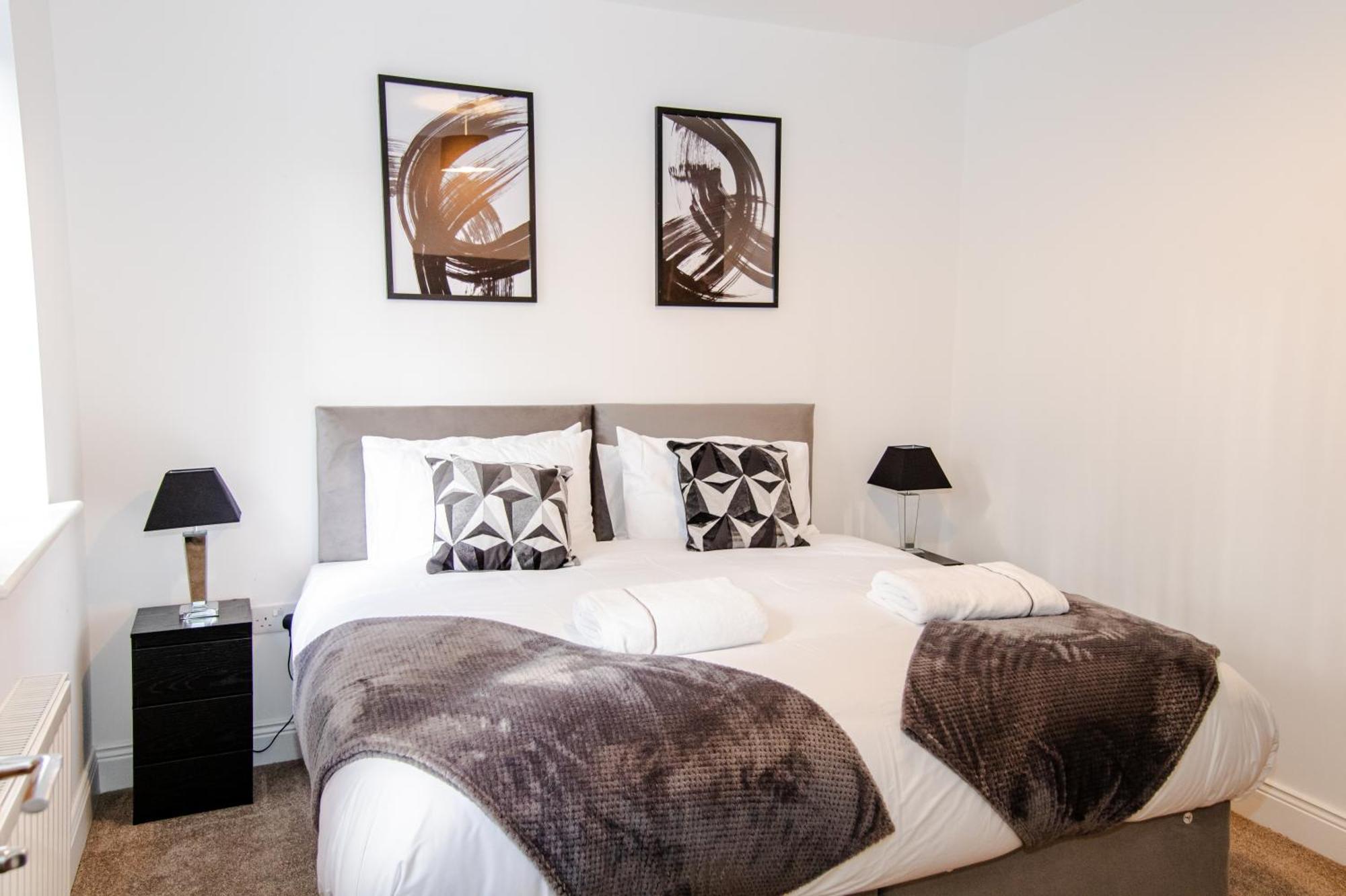 Centre - Free Parking, Business Stays, Families, Relocators Durham