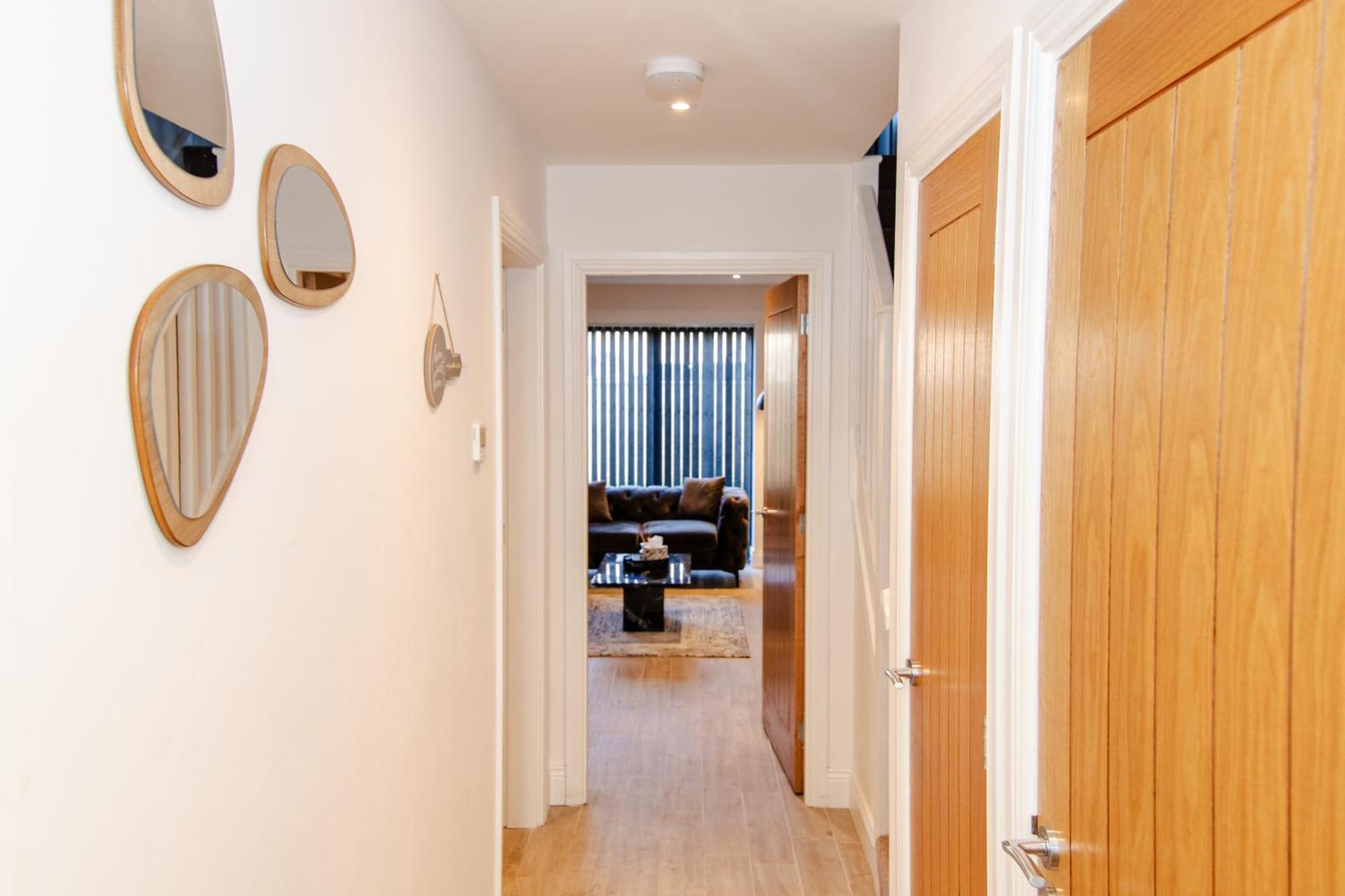 Centre - Free Parking, Business Stays, Families, Relocators Apartment Durham