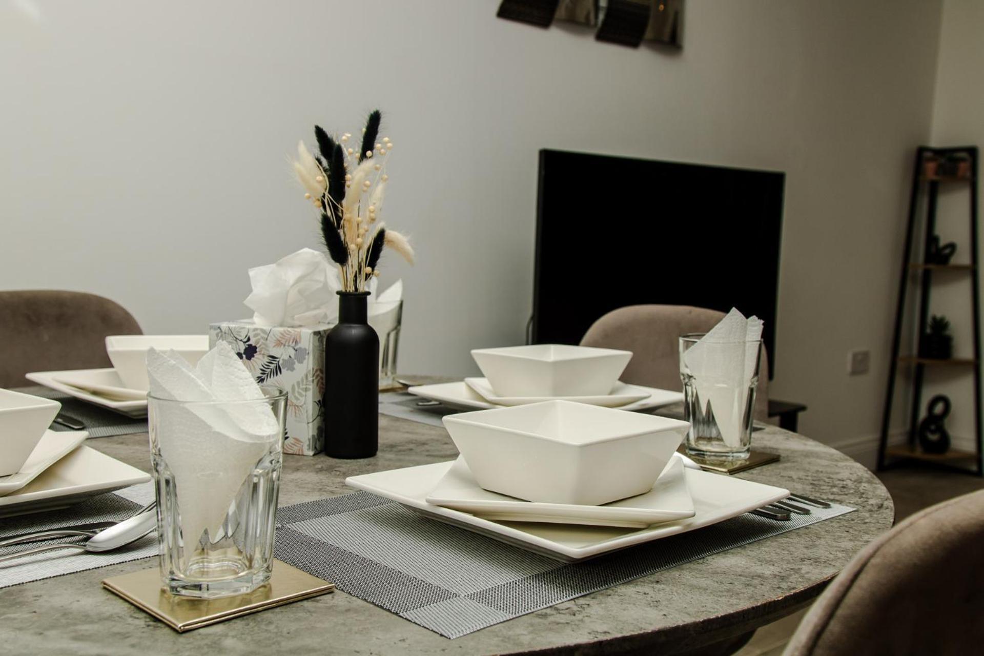 Centre - Free Parking, Business Stays, Families, Relocators * Durham